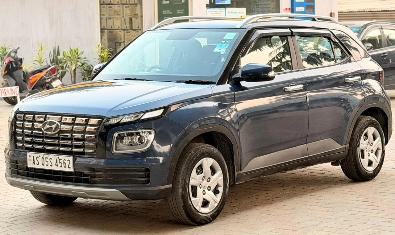 Hyundai Venue - Thumbnail 12